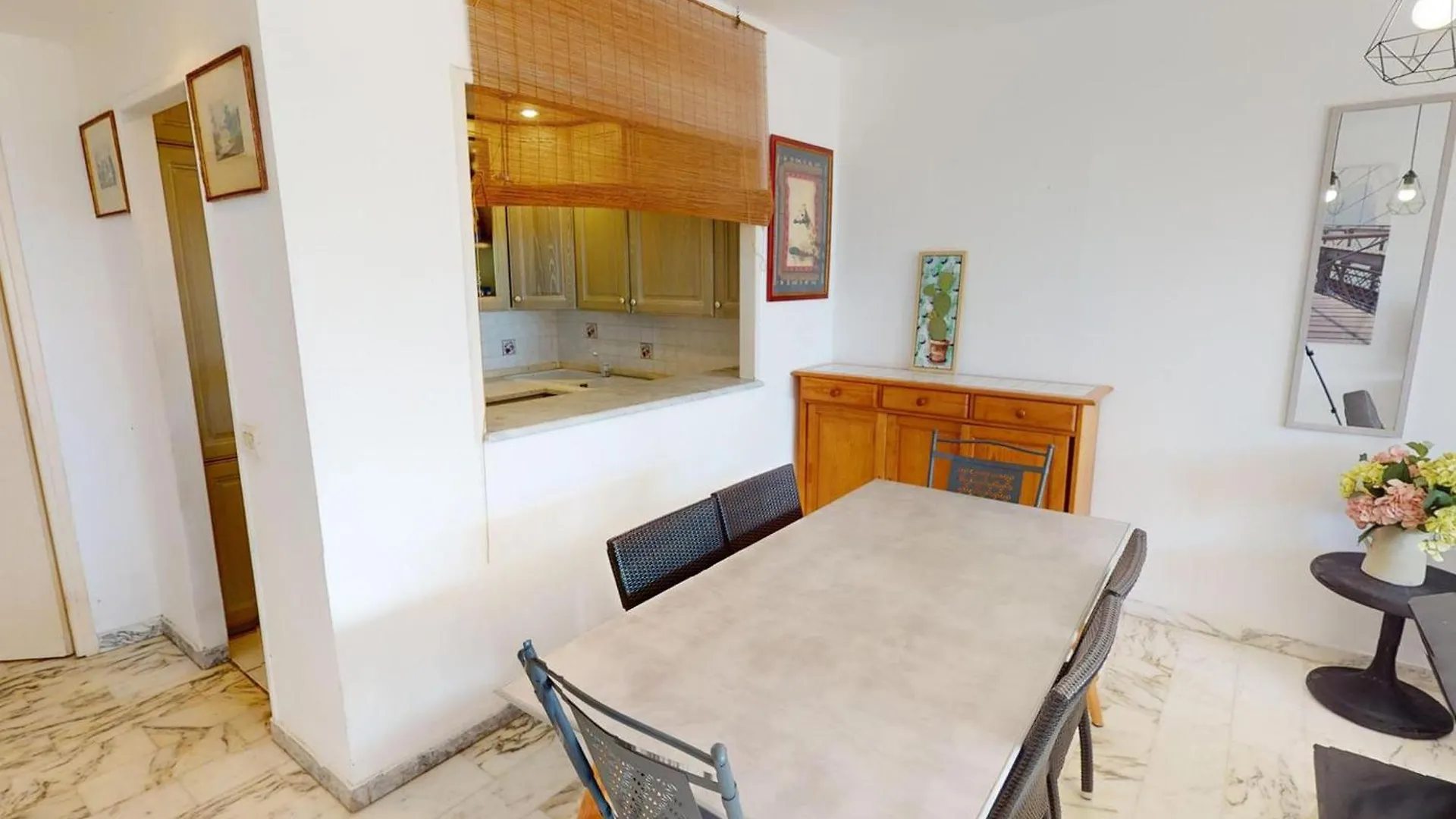 Charmant 3P Climatise En Rez-De-Jardin Avec 2 Terrasses Proche Mer A Menton - Fr-1-196-357 Apartamento